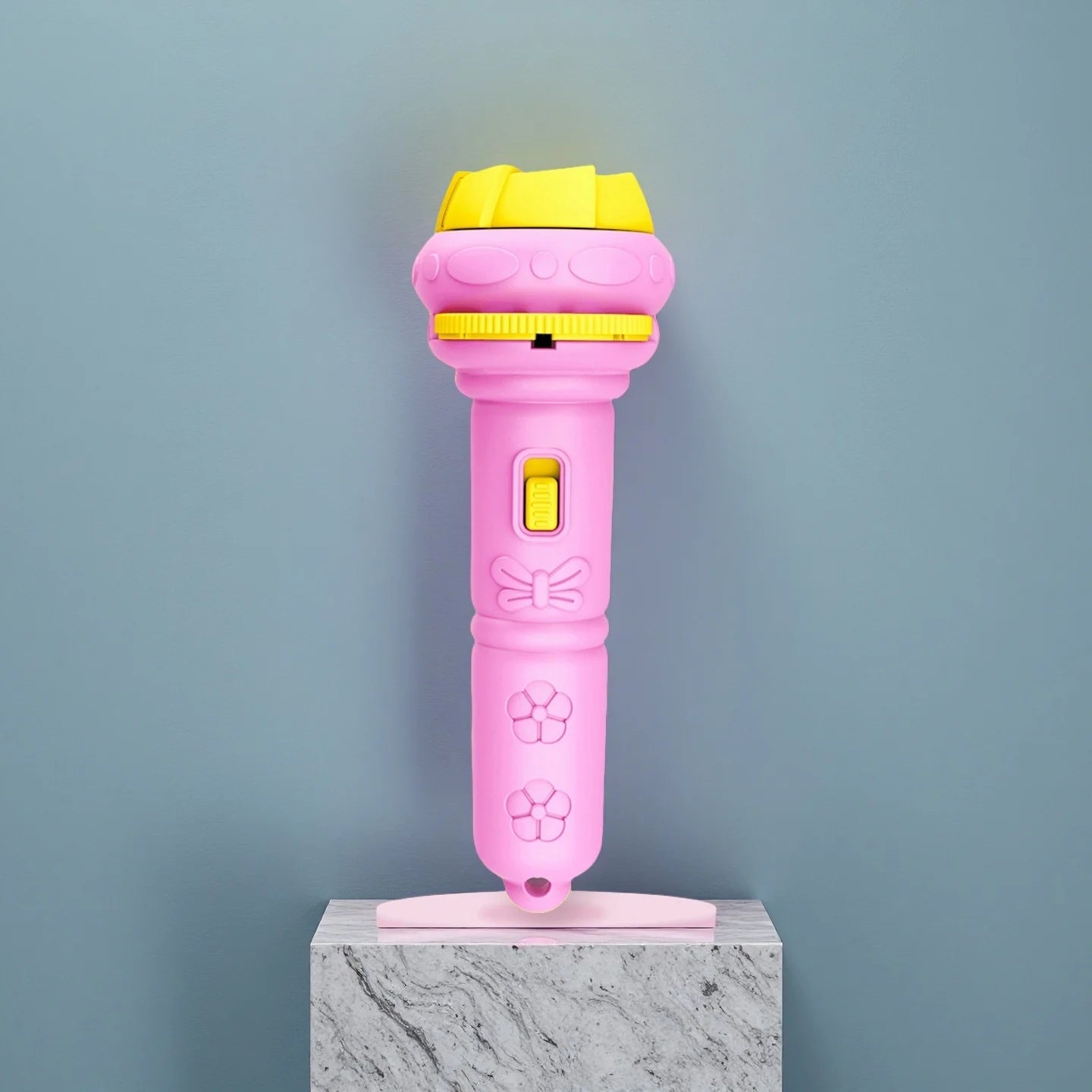 10 Cards Cartoon Projection Flashlight 80 Patterns Creative Children Flashlight Toy Projector Baby Toys Bedtime Story Book Toy